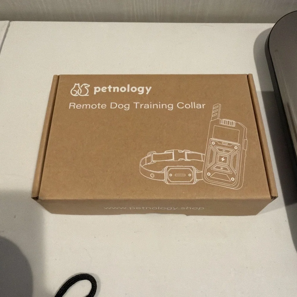 Petnology Remote Dog‎ Training Control Rechargeable Up To 2200 Sq Feet Range NEW